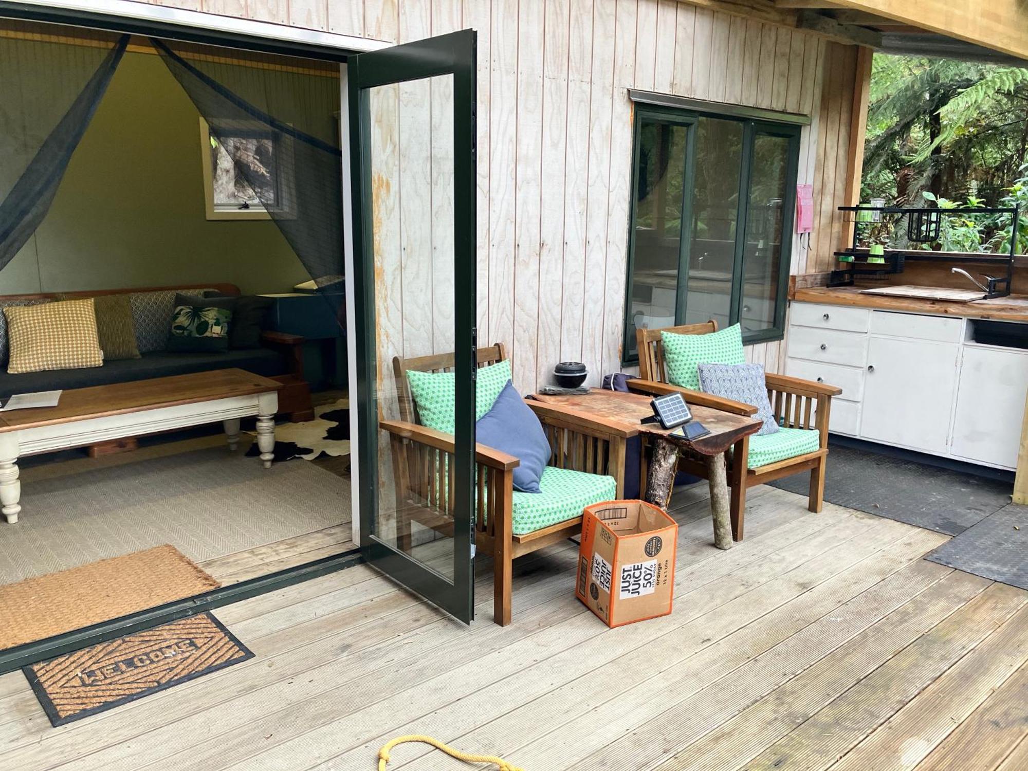 Golden Bay Glamping Hotell Takaka Exteriör bild